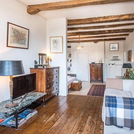 Classy Room 17Th C Canalhouse Amsterdam Bagian luar foto