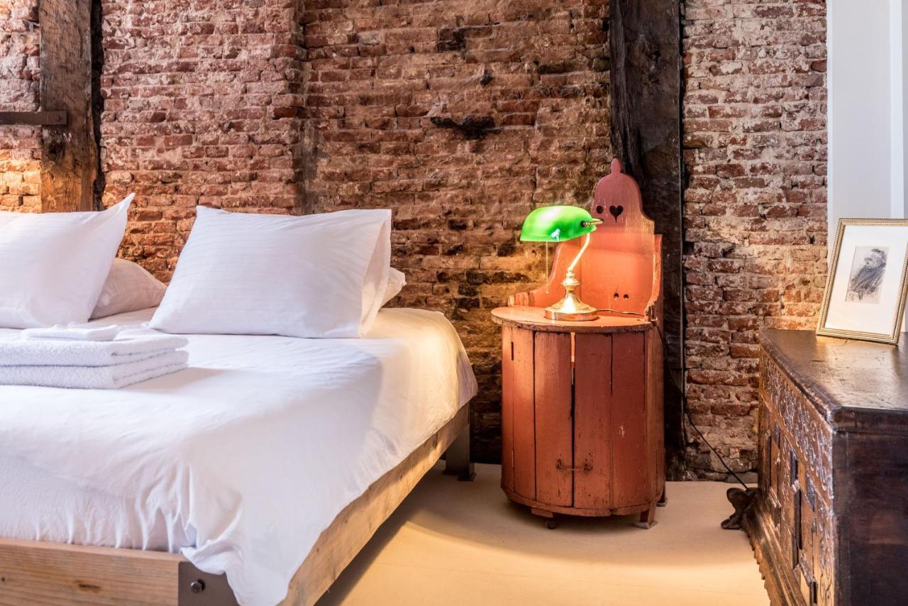 Classy Room 17Th C Canalhouse Amsterdam Bagian luar foto
