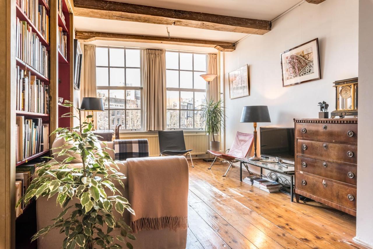 Classy Room 17Th C Canalhouse Amsterdam Bagian luar foto